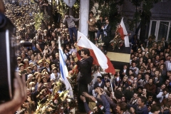 Strike in Lenin shipyard in Gdansk, August 1980. Strike leader Lech Walesa announces to the crowd that the strike is over. 31.08.1980.
Photo © Chris Niedenthal