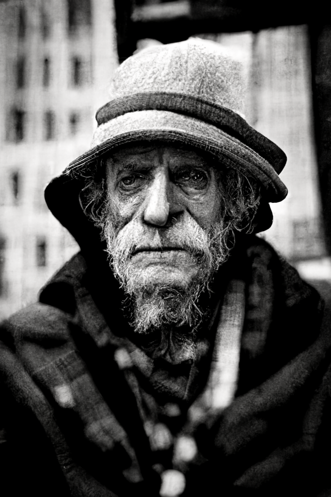 Dazdude_portrait_of_a_homeless_old_man_old_chicago_hyper-realis_5548e09d-5cdd-4565-80f6-4516bffaeb82