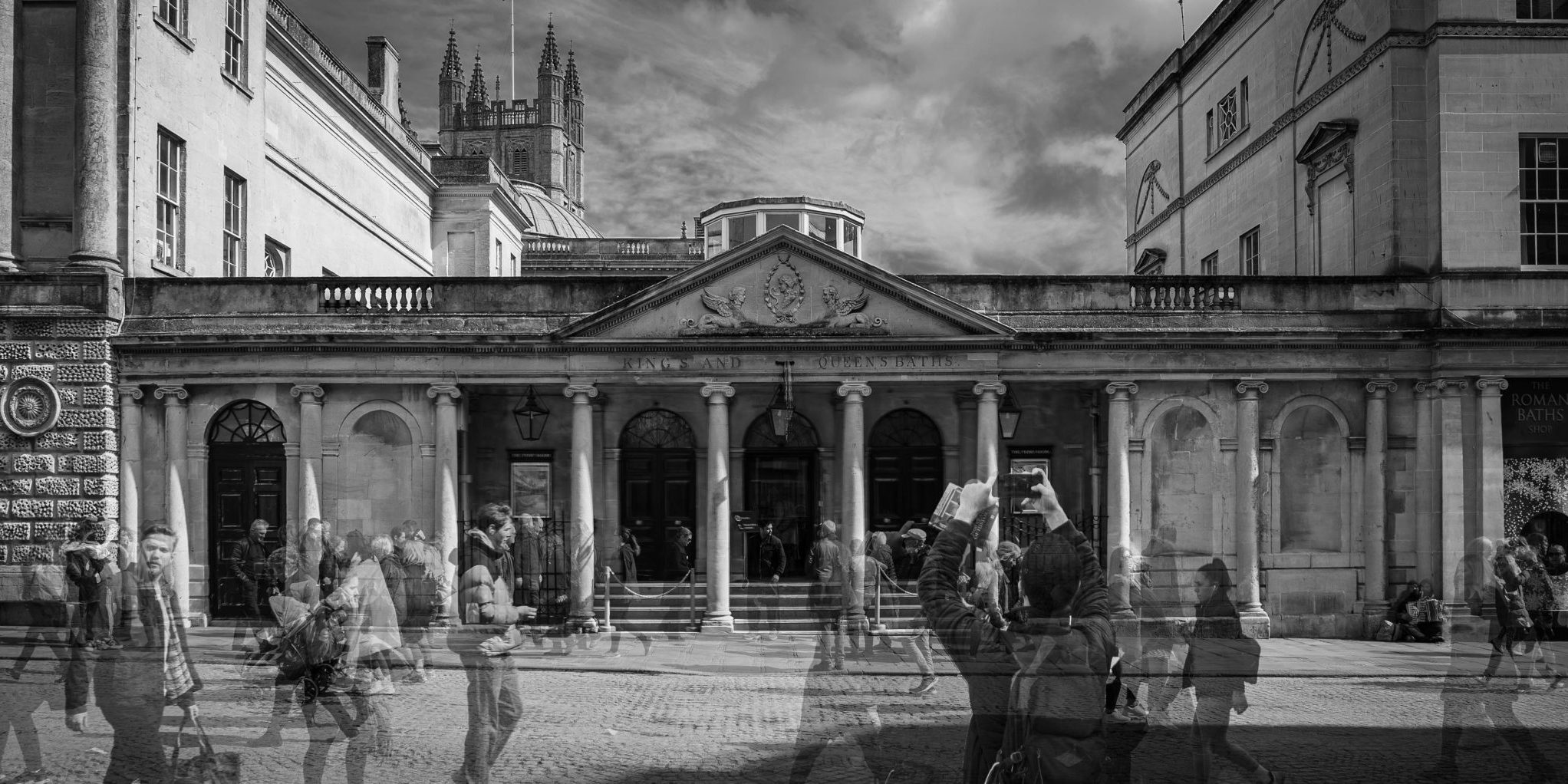 PhotoBath – Stall St